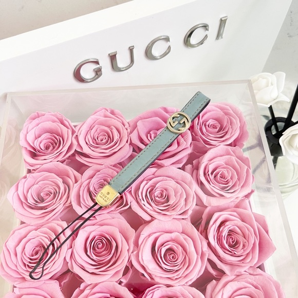 Authentic Gucci Tiffany Blue Patent Leather GG Logo Lanyard / Keychain - Picture 7 of 15